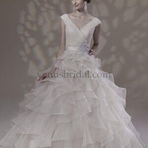 SAMPLE Wedding Dress Princess, Ruffle Ballgown, Champagne Off-the-shoulder Bling